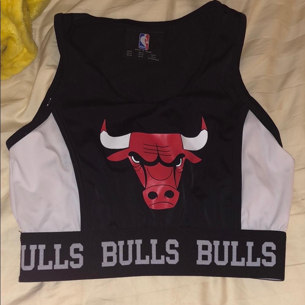 bulls sports bra